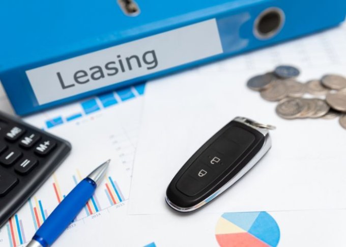 Koszty i korzyści z leasingu samochodowego na firmę